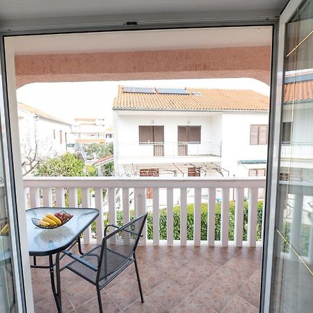 Apartmani Marin No1. Vodice Exterior foto
